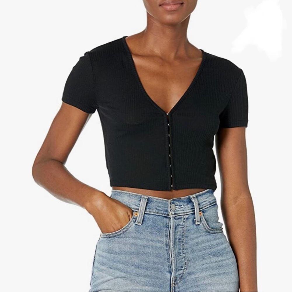 French Connection Women's Sheilla Jersey Hook and Eye Black Cropped Top - Medium